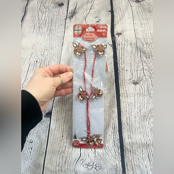 NEW Rudolph light up necklace - Picture 1 of 4